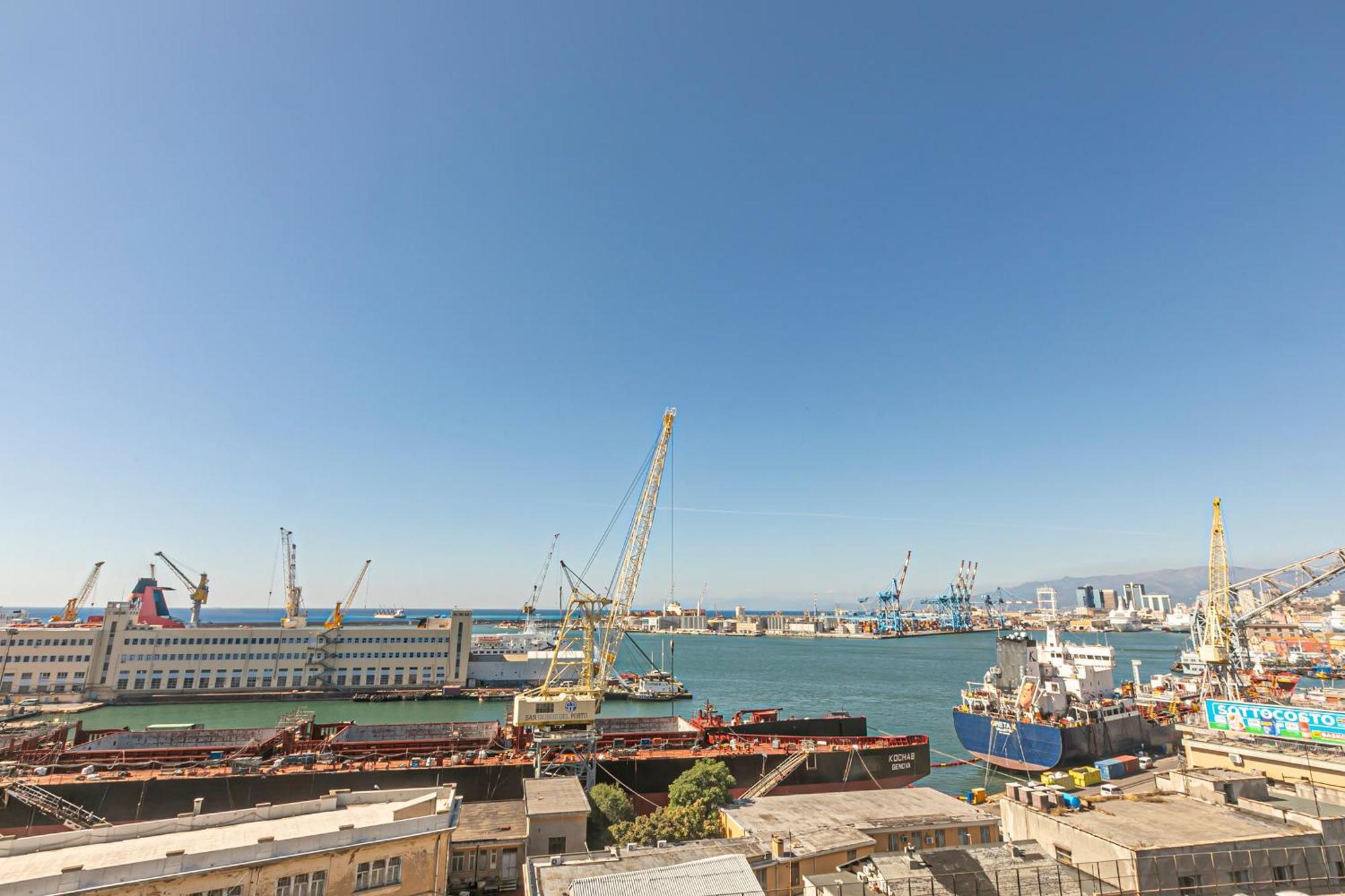Iflat Santa Croce 2 Apartment Genoa